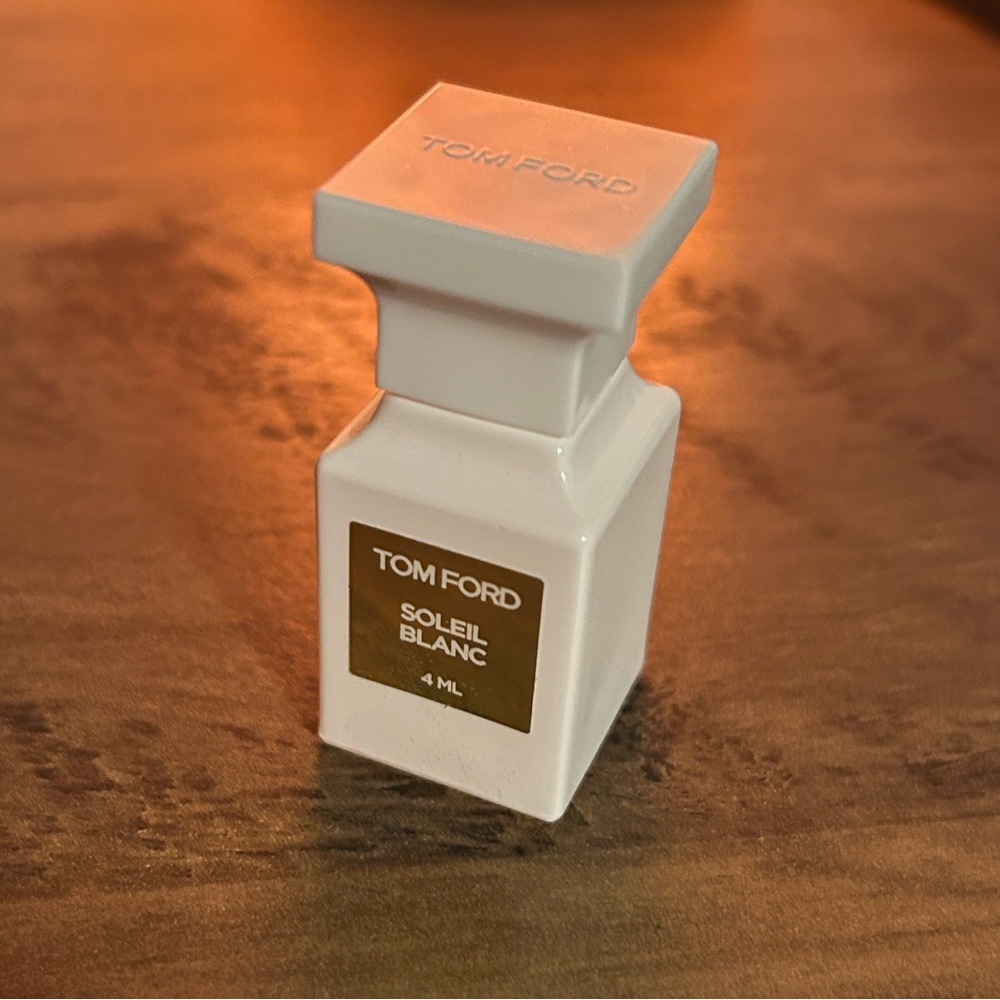 Tom Ford 4ml Soleil Blanc Fragrance - Picture 2 of 5